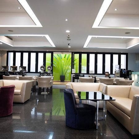 Kapok Hotel & Resorts Luodong Extérieur photo