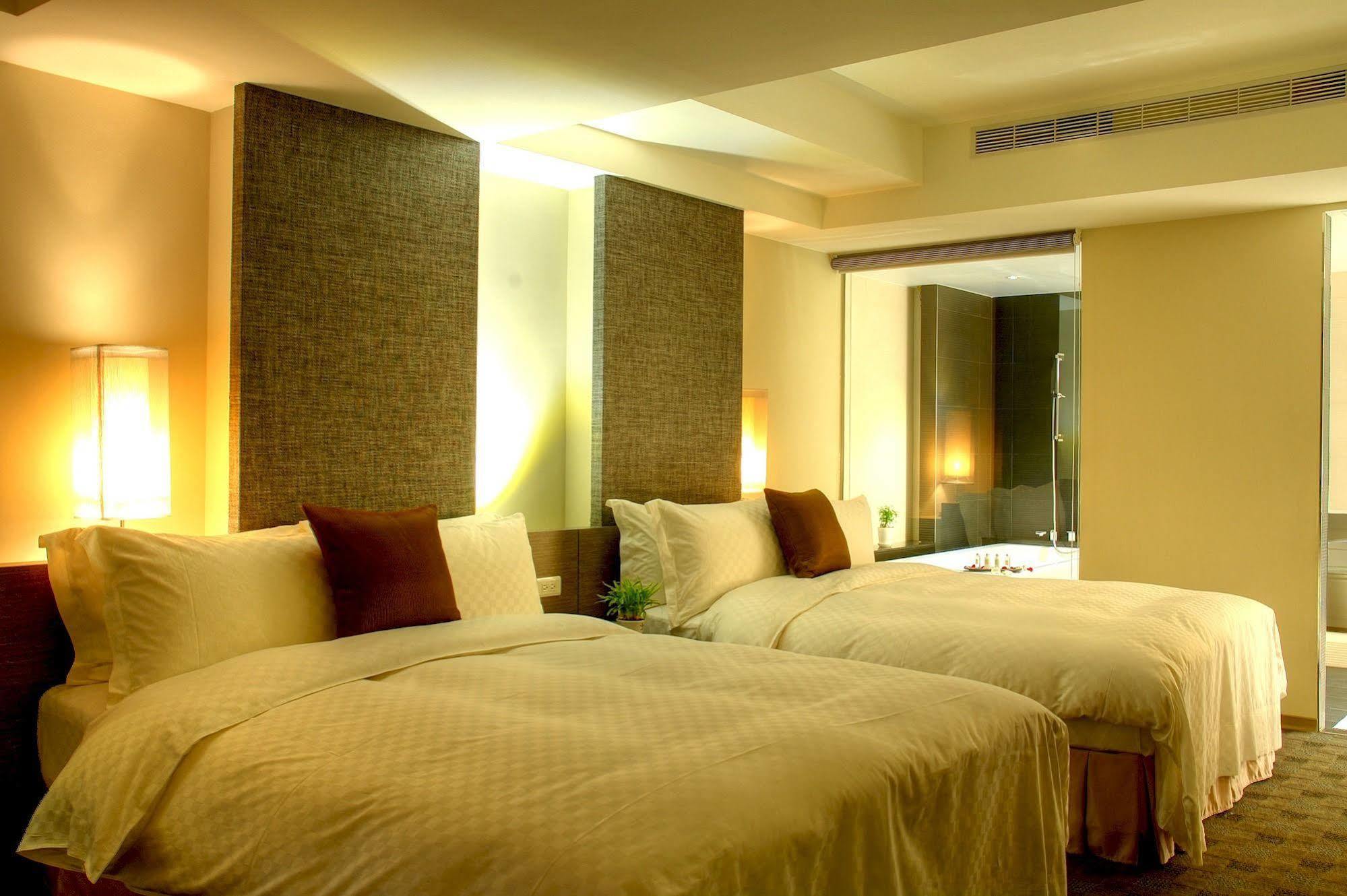 Kapok Hotel & Resorts Luodong Extérieur photo